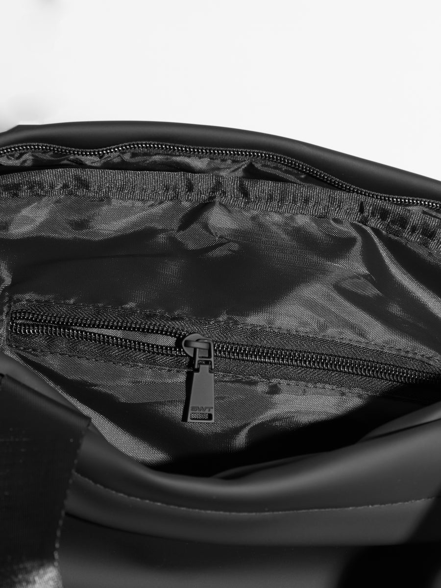 Crescent Duffle Black