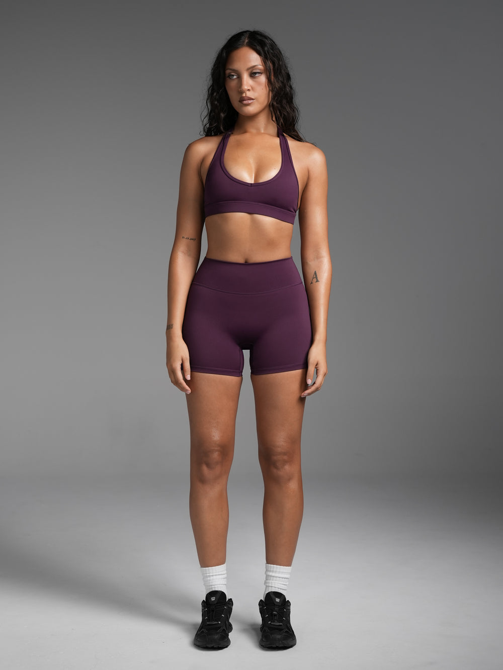 Base 4" Scrunch Shorts Blackberry