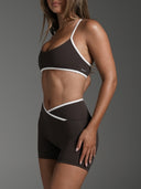 FLX Contrast Crossover Invisible Scrunch Shorts 4" Bittersweet/White