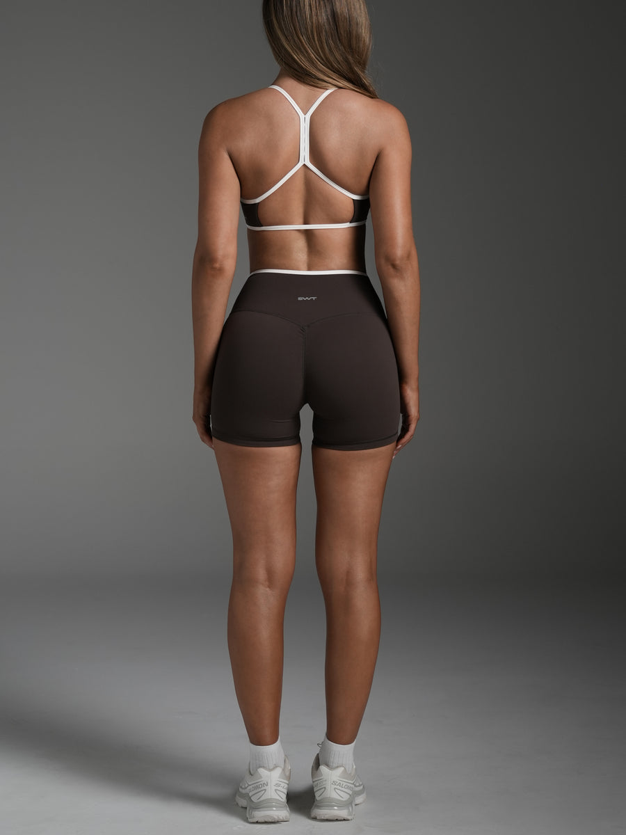 FLX Contrast Crossover Invisible Scrunch Shorts 4" Bittersweet/White