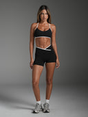 FLX Contrast Crossover Invisible Scrunch Shorts 4" Black/White