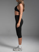 FLX Invisible Scrunch Capris Black