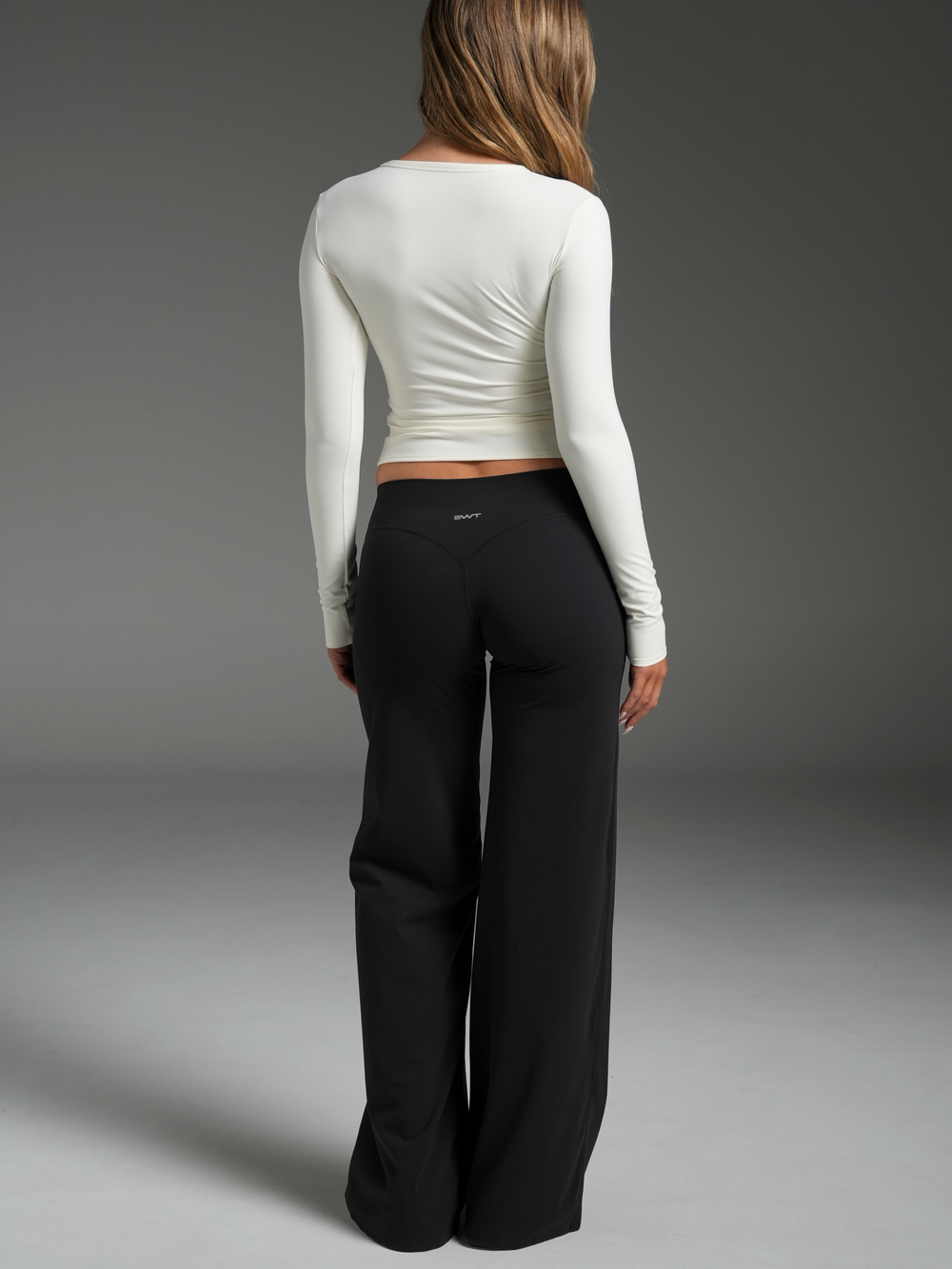 FLX Fitted V-Neck Long Sleeve Ivory