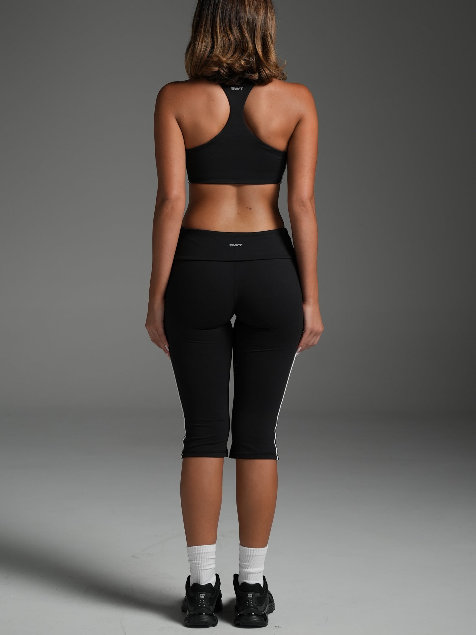 Black/White FLX Piping Foldover Capris | SWT Active