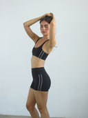 FLX Invisible Scrunch Shorts 4" Black/Grey