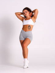 V-Scrunch Seamless Shorts#colour_light-grey